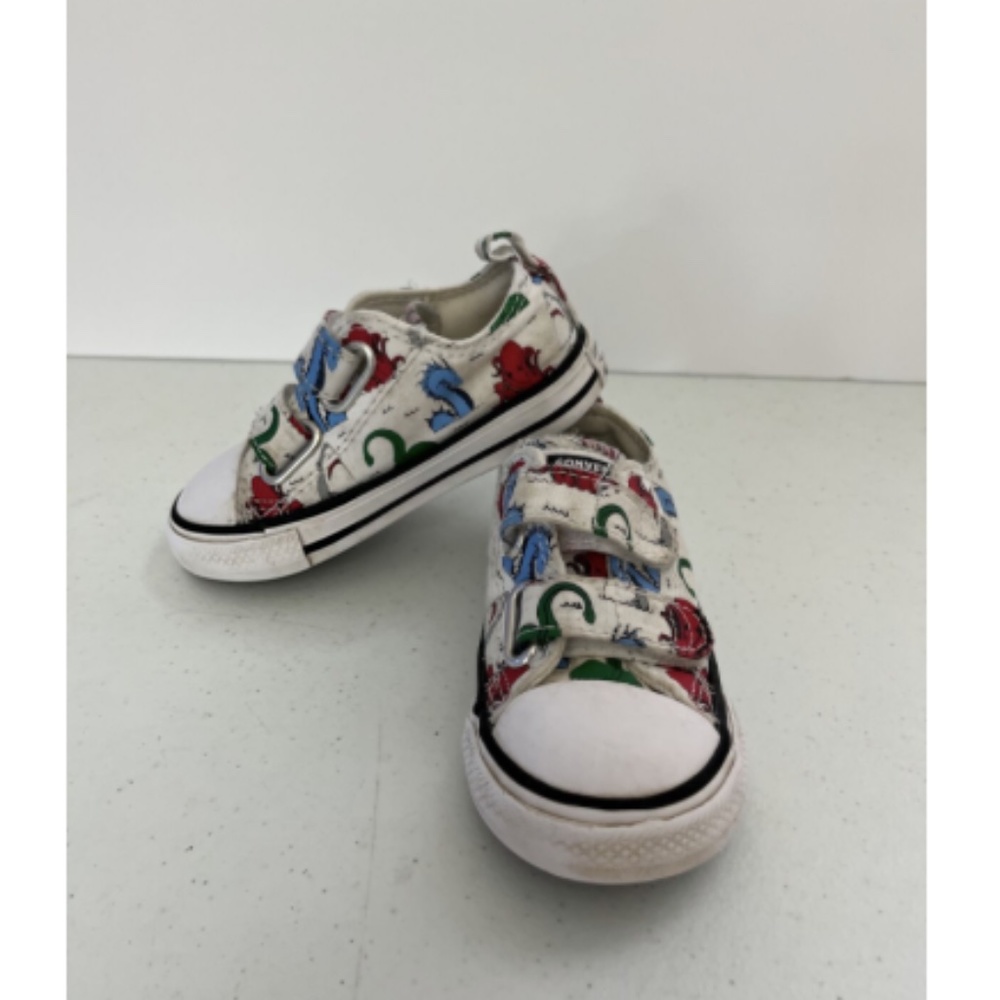 Converse Kids Toddler Size 6 Sneakers Sea Creatures